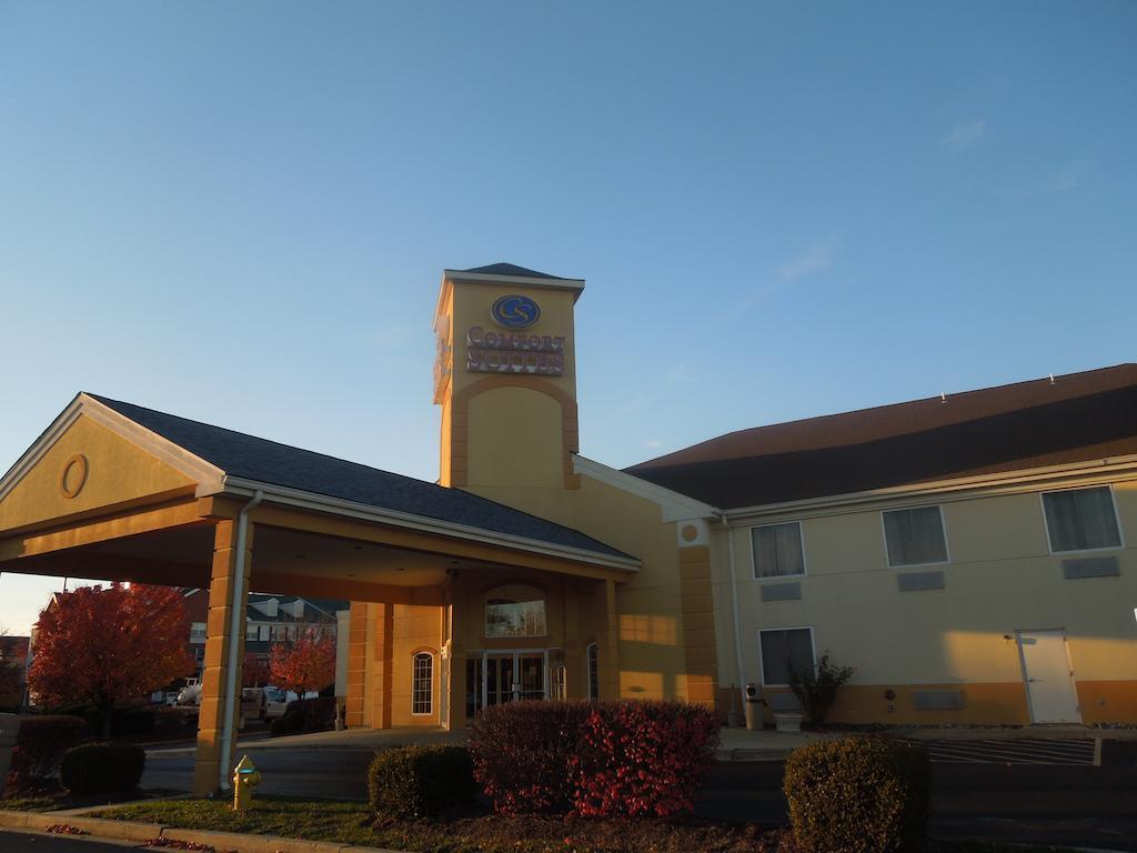Quality Suites Waldorf Bagian luar foto