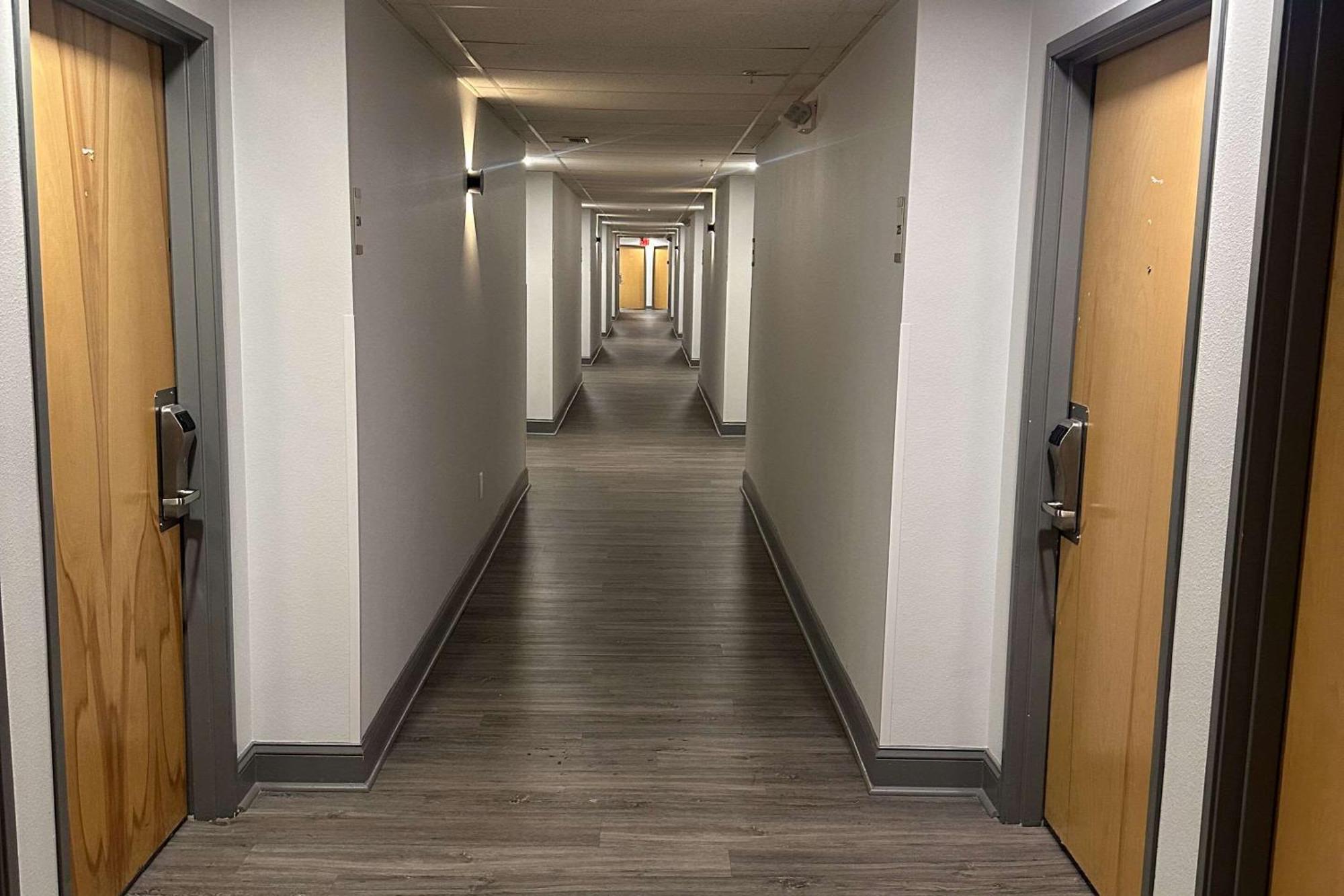 Quality Suites Waldorf Bagian luar foto