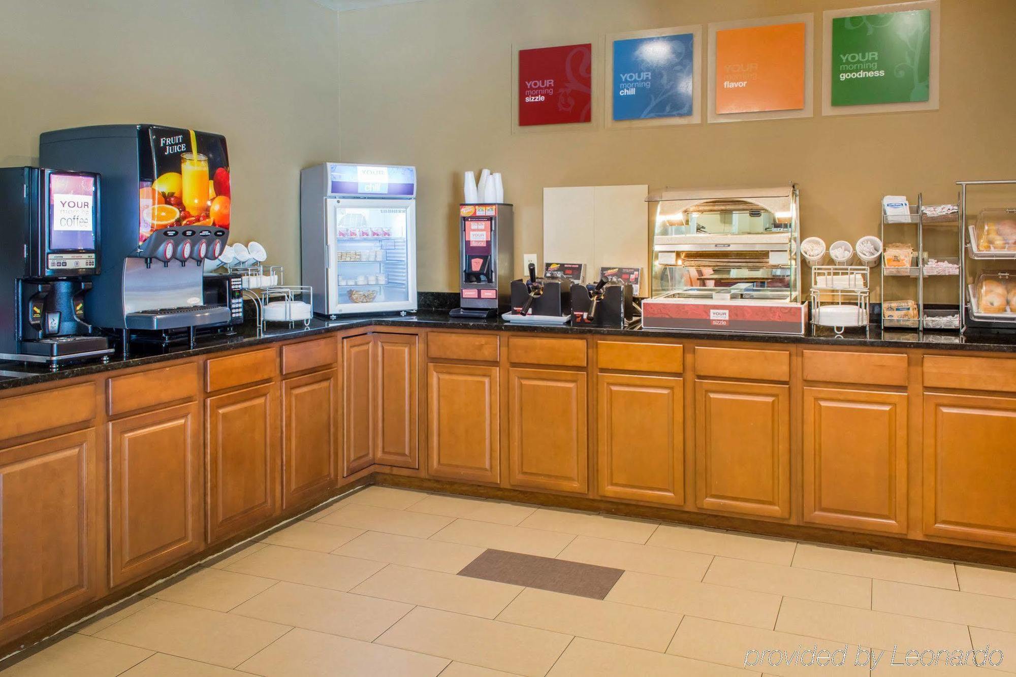 Quality Suites Waldorf Bagian luar foto